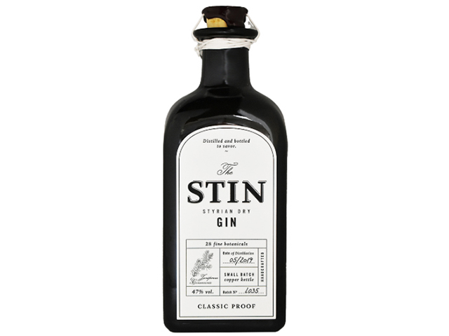 STIN STYRIAN DRY GIN　スティン　ドライジン　47%