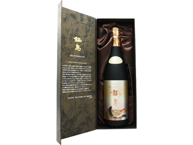 鍋島（なべしま）　百周年記念酒　純米大吟醸（箱）